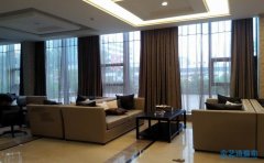 客廳窗簾選擇要注意什么問(wèn)題，教你選到合適的窗簾
